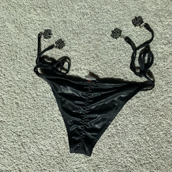 Le Doux for SLS Hotels Miami Beach Scrunch Bottom - Picture 3 of 3